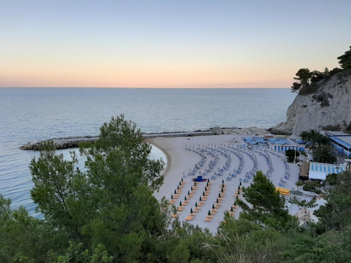 Mare Di Stelle Bed and Breakfast Sirolo Buitenkant foto
